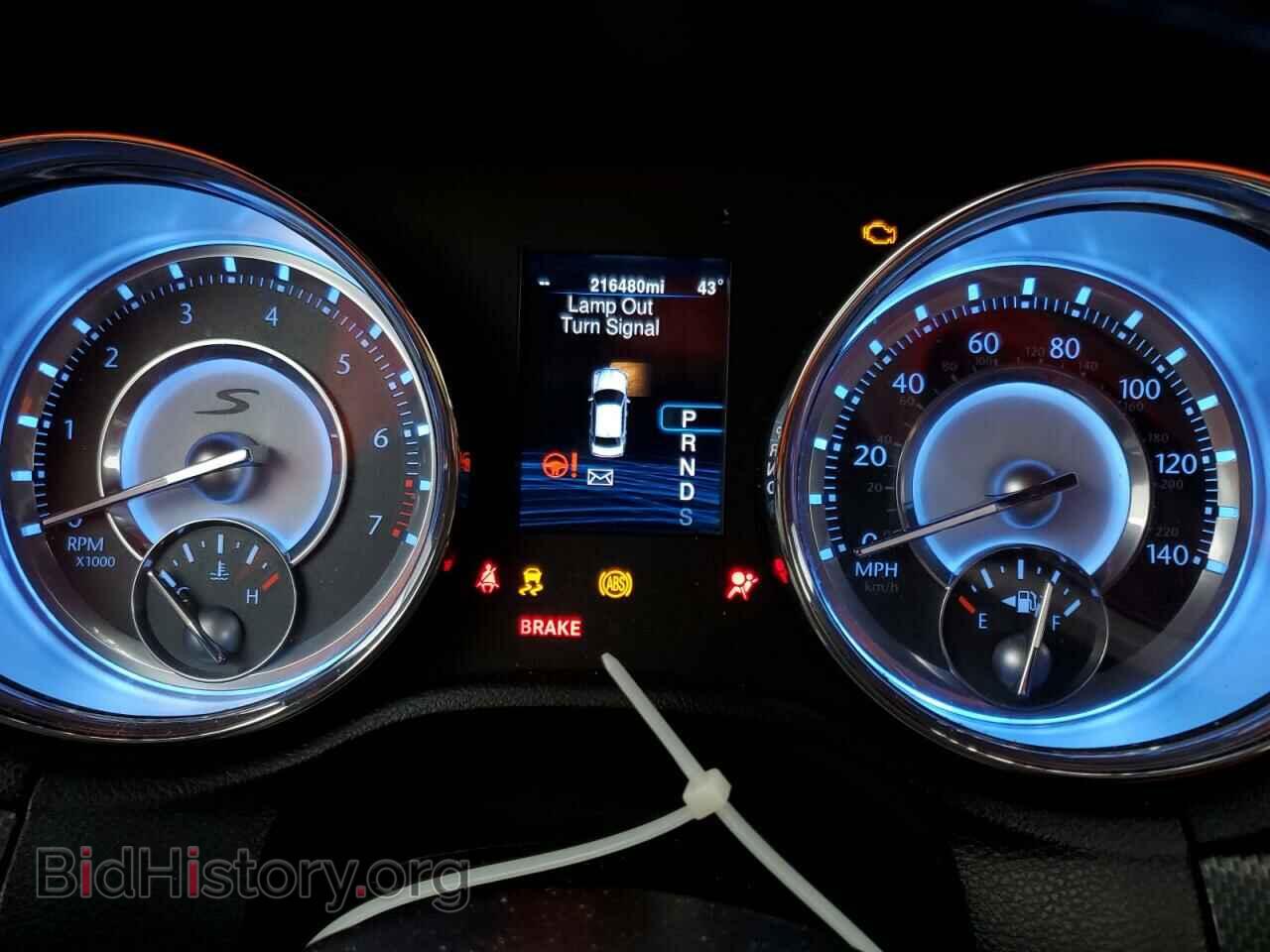 2013 CHRYSLER 300 - VIN: 2C3CCABG4DH613202 - Фото 9