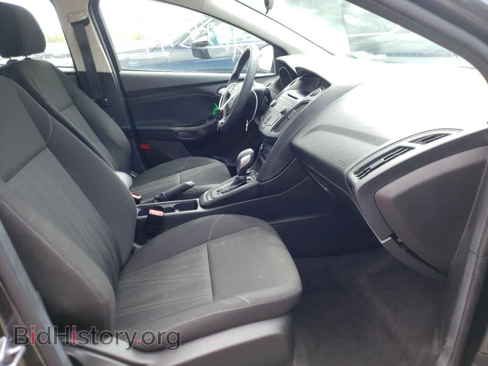 2017 FORD FOCUS - VIN: 1FADP3F25HL312855 - Photo 5