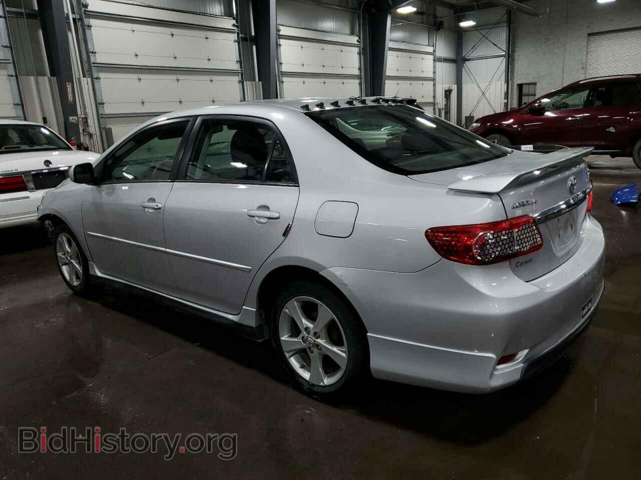 2011 TOYOTA COROLLA - VIN: 2T1BU4EE8BC583077 - Фото 2