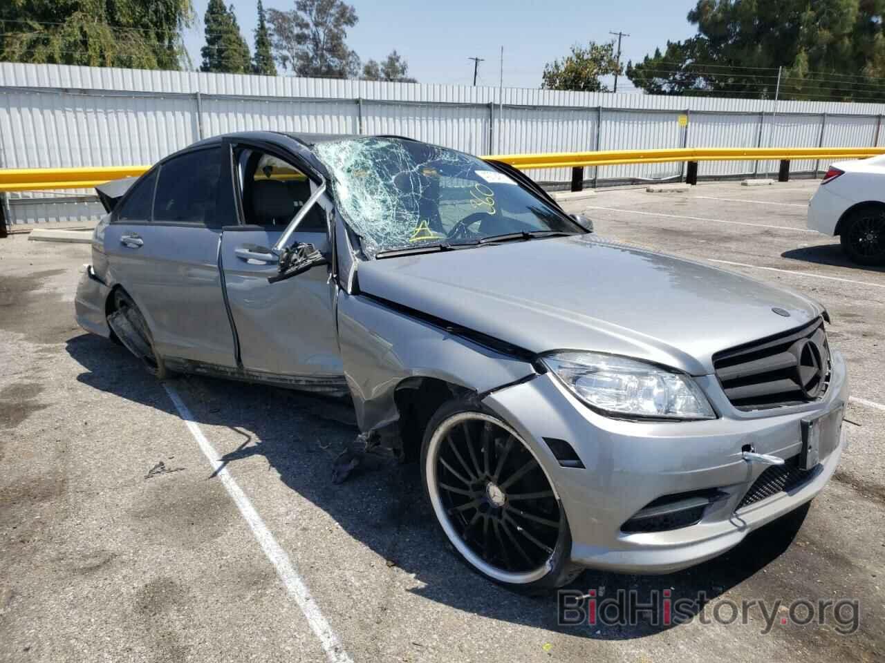 Photo WDDGF5EB5AF370028 - MERCEDES-BENZ C CLASS 2010