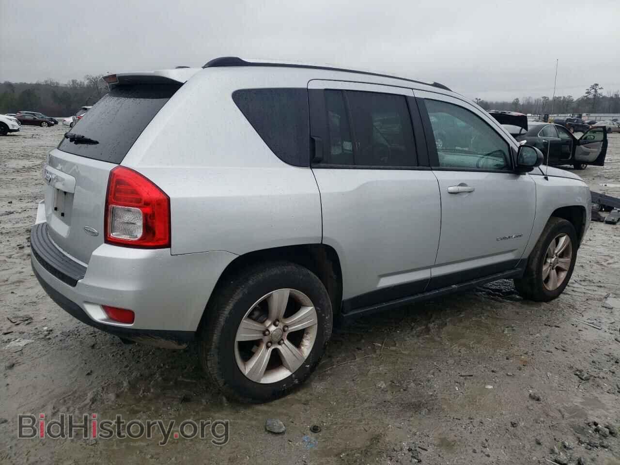 2012 JEEP COMPASS - VIN: 1C4NJDEB2CD564282 - Фото 3