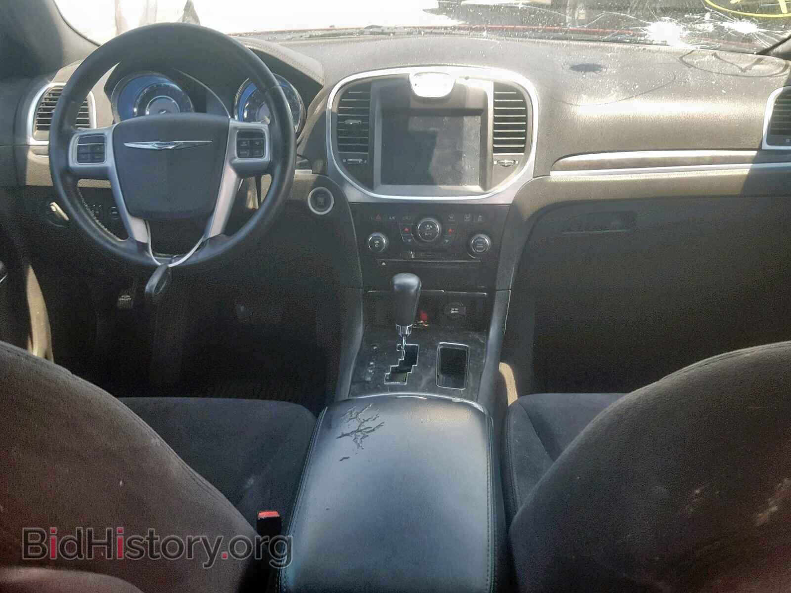 2011 CHRYSLER 300 - VIN: 2C3CA4CG7BH529930 - Photo 9