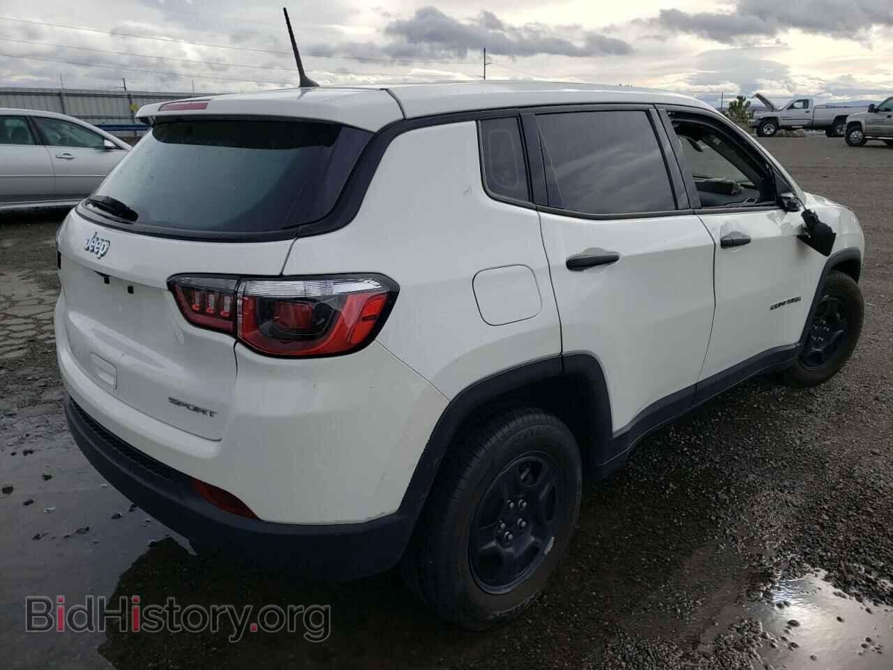 2018 JEEP COMPASS - VIN: 3C4NJCAB5JT147987 - Фото 4