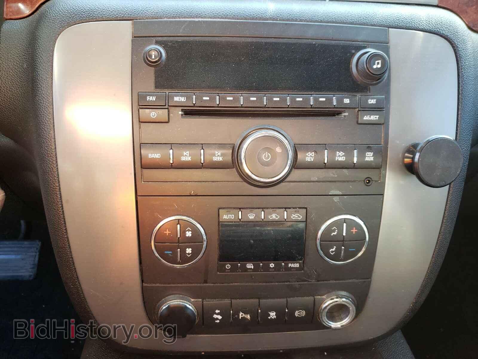 2011 GMC SIERRA - VIN: 1GT121C88BF143610 - Фото 9