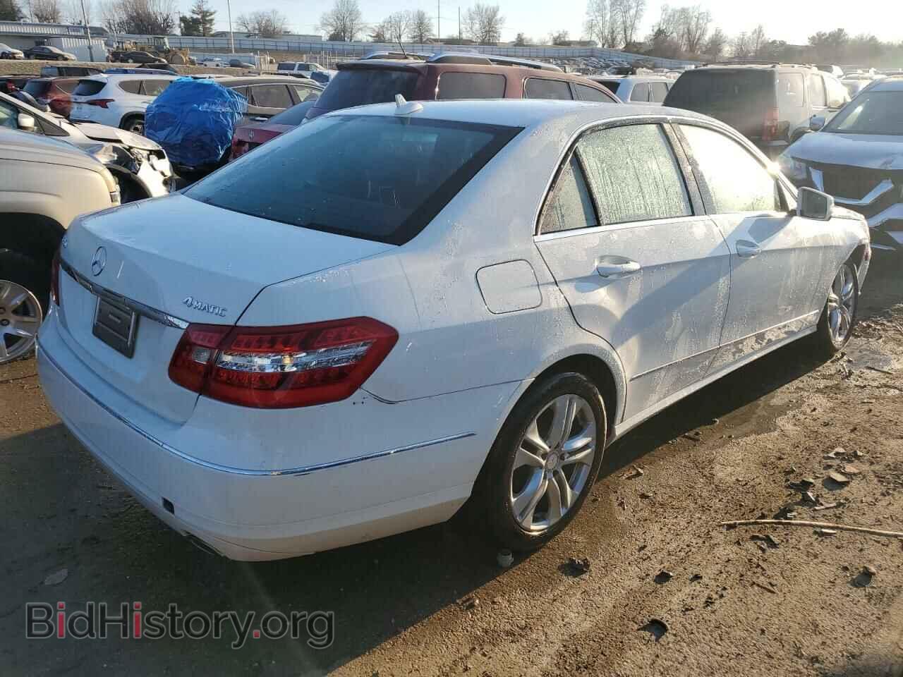 2011 MERCEDES-BENZ E-CLASS - VIN: WDDHF8HB7BA512802 - Фото 3