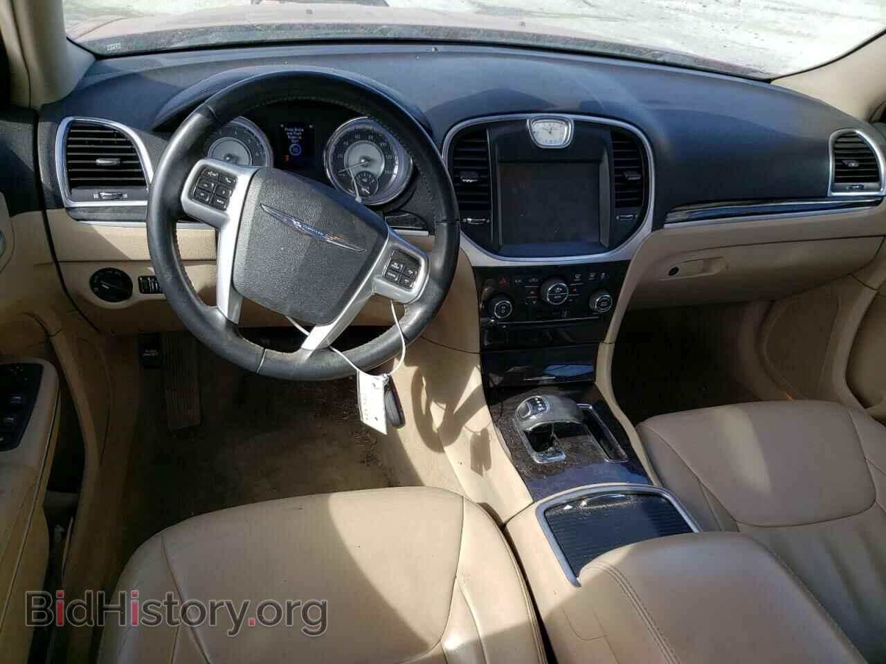 2014 CHRYSLER 300 - VIN: 2C3CCAAG0EH175569 - Фото 8