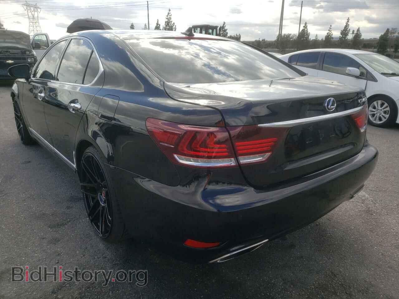 2013 LEXUS LS460 - VIN: JTHBL5EF0D5123590 - Photo 3