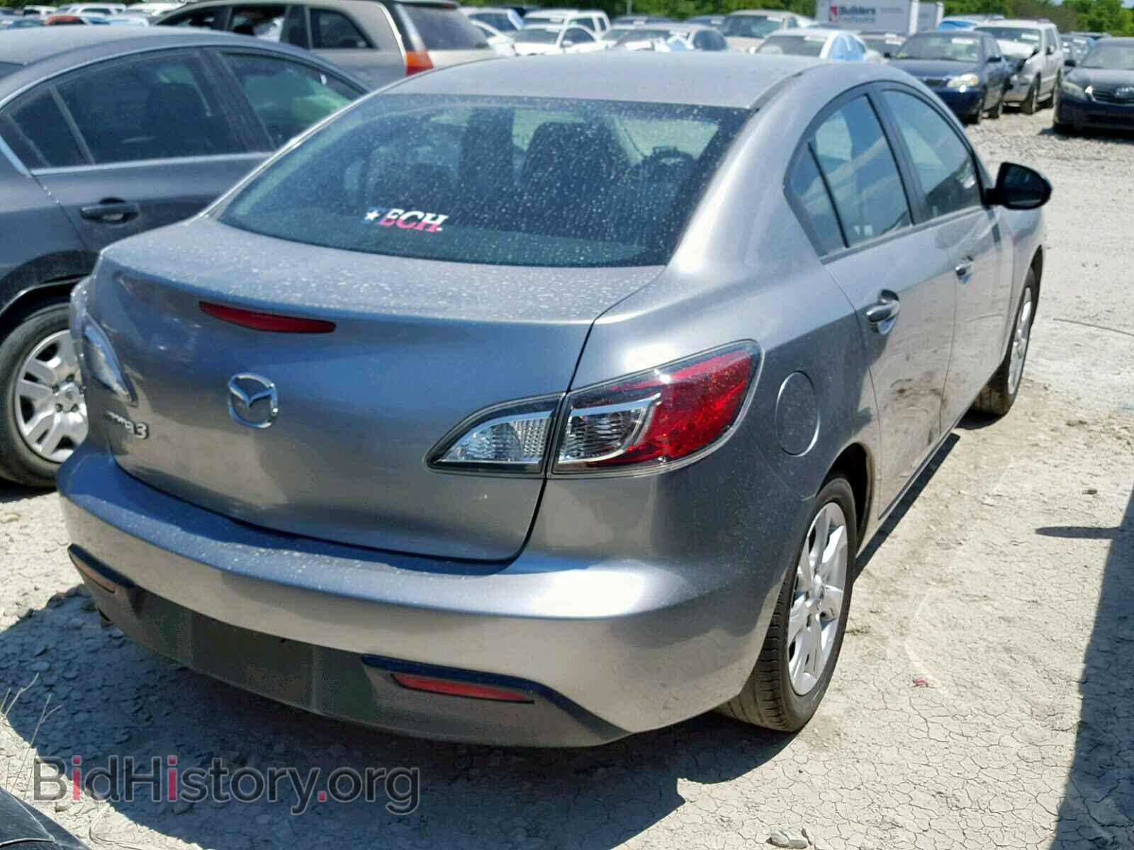 2011 MAZDA 3 - VIN: JM1BL1VF9B1446809 - Photo 4