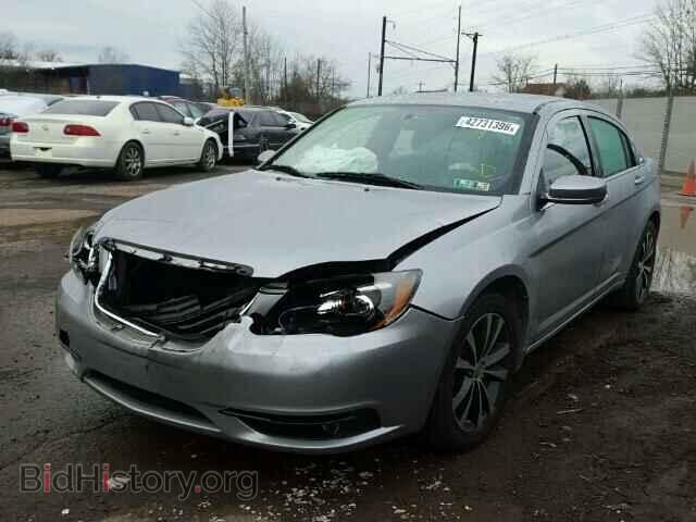 2013 CHRYSLER 200 - VIN: 1C3CCBBG1DN701539 - Фото 2
