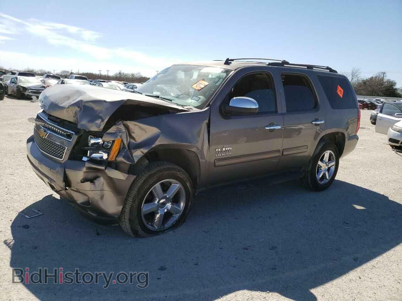 Фотография 1GNSCAE05DR171432 - CHEVROLET TAHOE 2013
