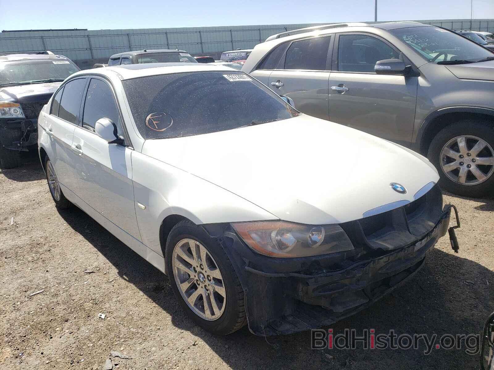 Photo WBAVD13576KV02926 - BMW 3 SERIES 2006