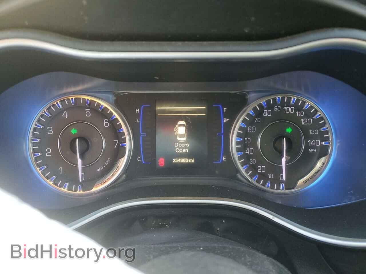2015 CHRYSLER 200 - VIN: 1C3CCCAG6FN730710 - Фото 9