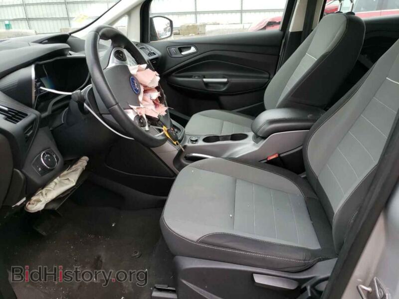 2014 Ford CMAX (VIN 1FADP5AU4EL514618) — photo 7 of 12