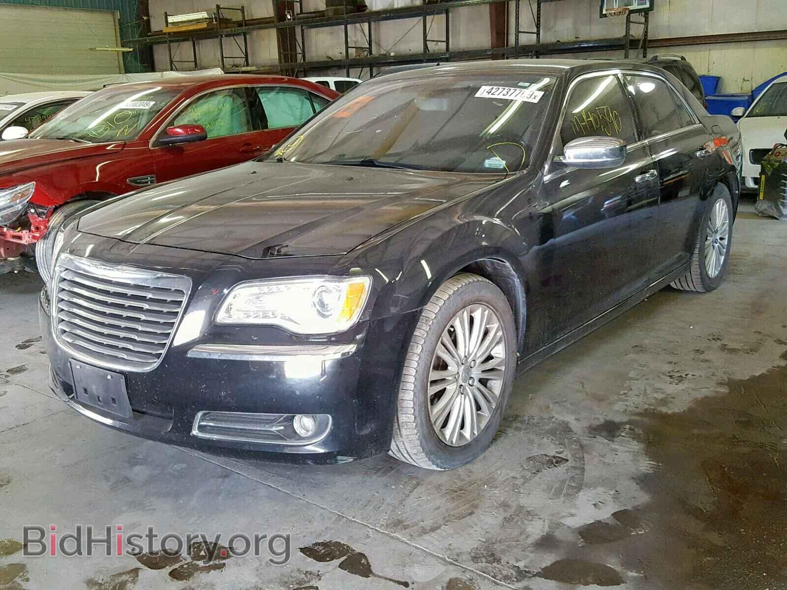 2013 CHRYSLER 300 - VIN: 2C3CCAKT3DH541552 - Фото 2