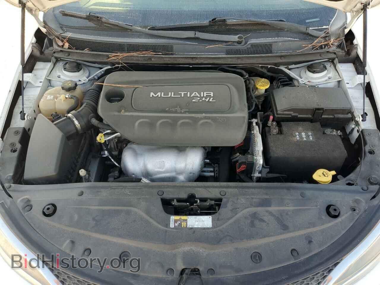 2015 CHRYSLER 200 - VIN: 1C3CCCAB3FN633114 - Фото 11