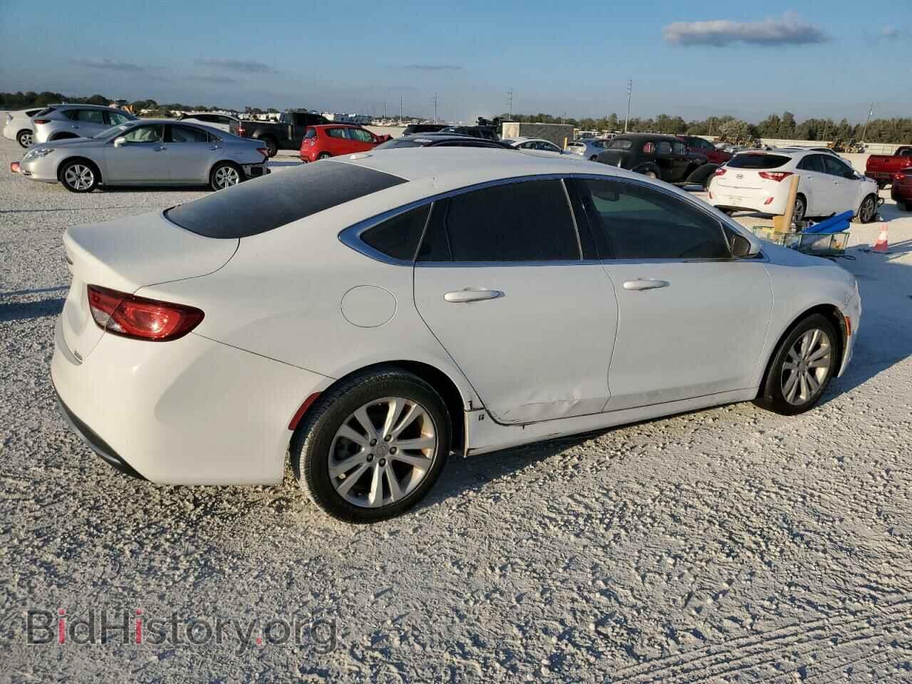2015 CHRYSLER 200 - VIN: 1C3CCCAB3FN633114 - Фото 3