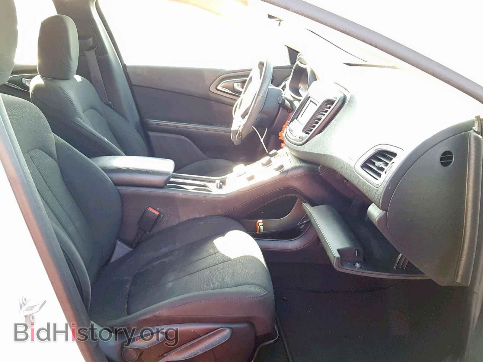 2016 CHRYSLER 200 - VIN: 1C3CCCAB2GN163983 - Photo 5