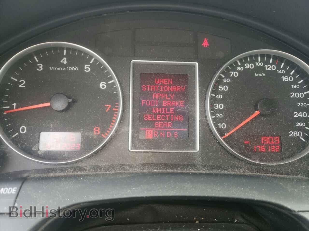 2008 AUDI A4 - VIN: WAUDF68E88A079777 - Фото 9