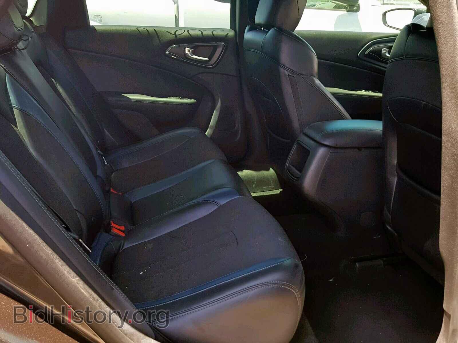 2016 CHRYSLER 200 - VIN: 1C3CCCBB3GN113852 - Photo 6