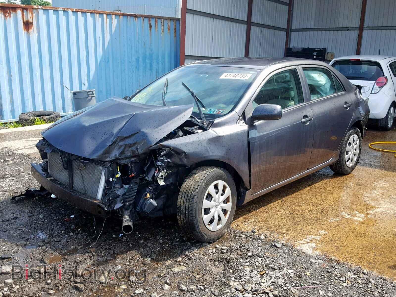 2010 TOYOTA COROLLA BA - VIN: 2T1BU4EEXAC514504 - Фото 2
