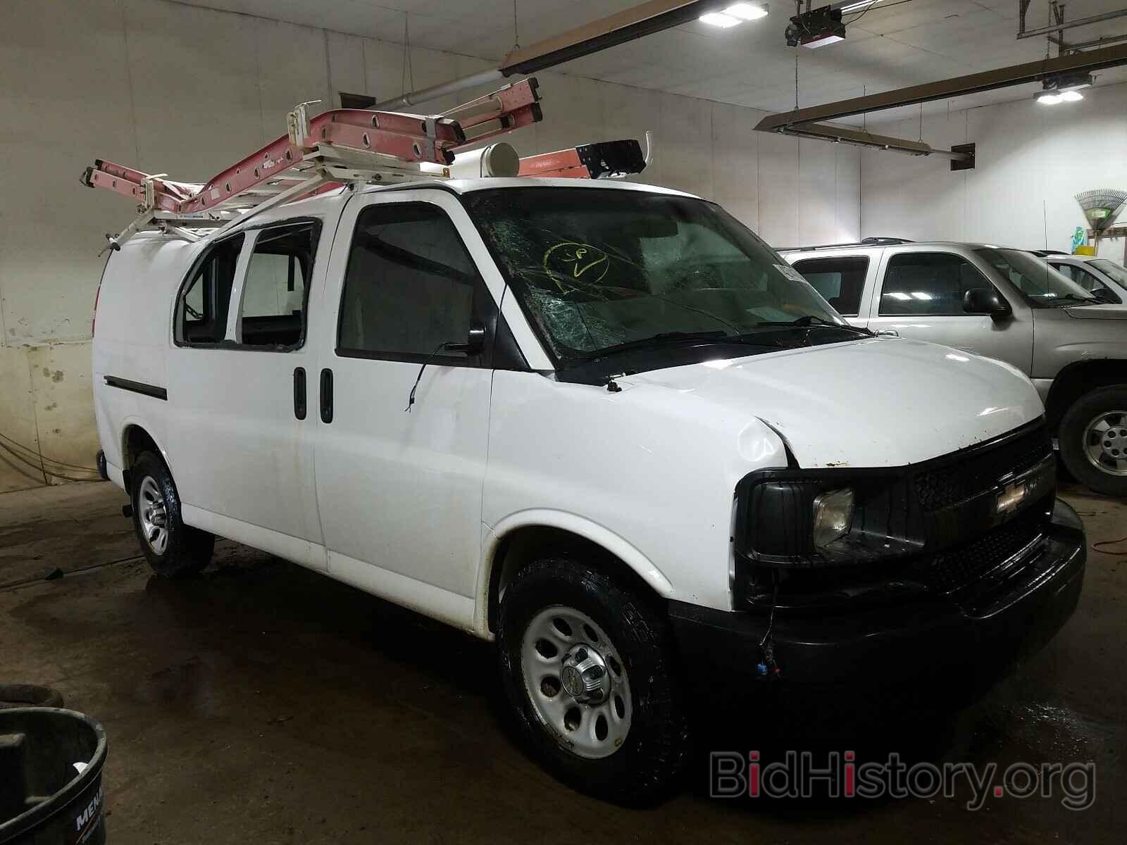 Фотография 1GCSHAF48D1157504 - CHEVROLET EXPRESS 2013