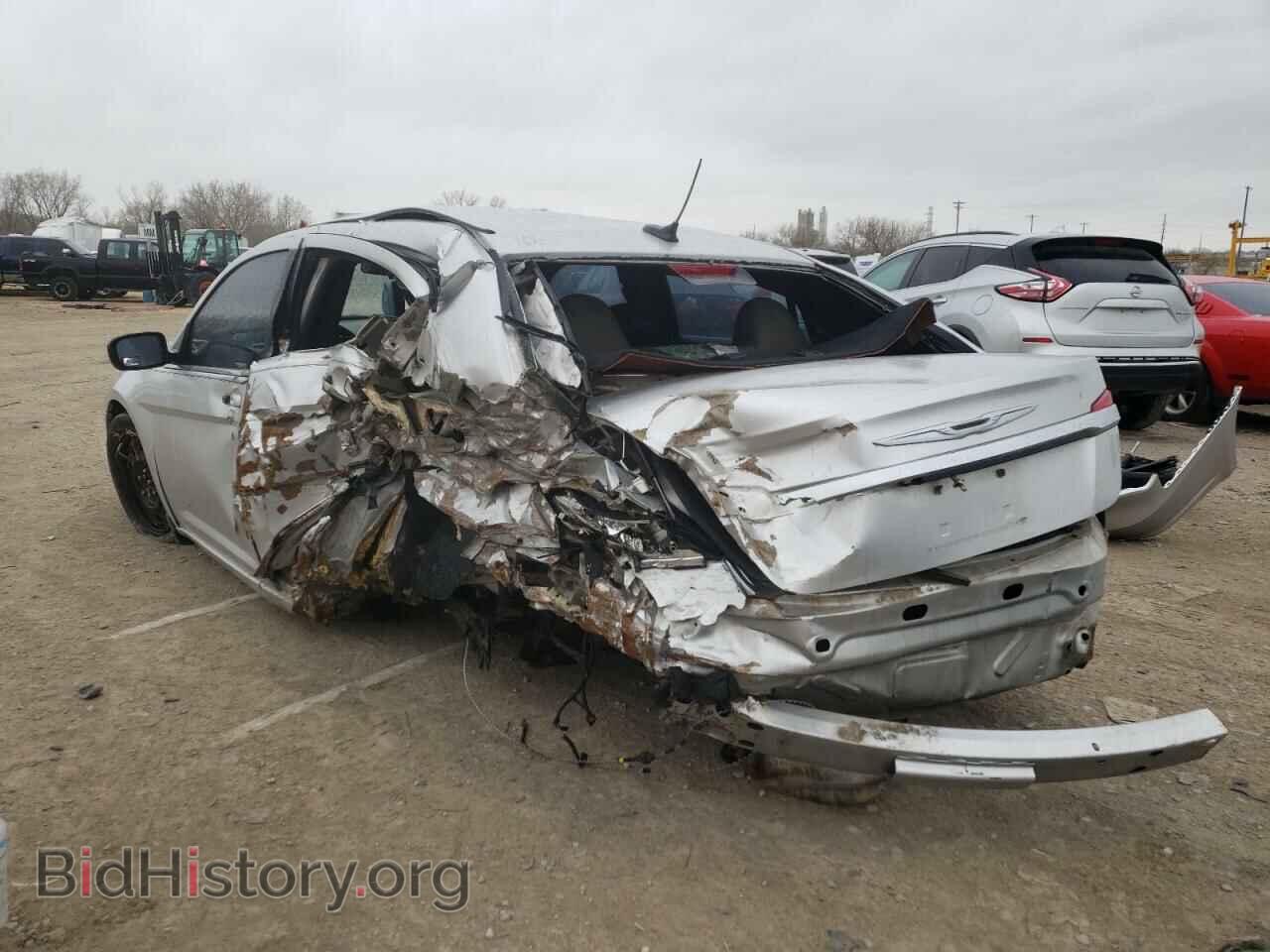 2012 CHRYSLER 200 - VIN: 1C3CCBABXCN170667 - Фото 3