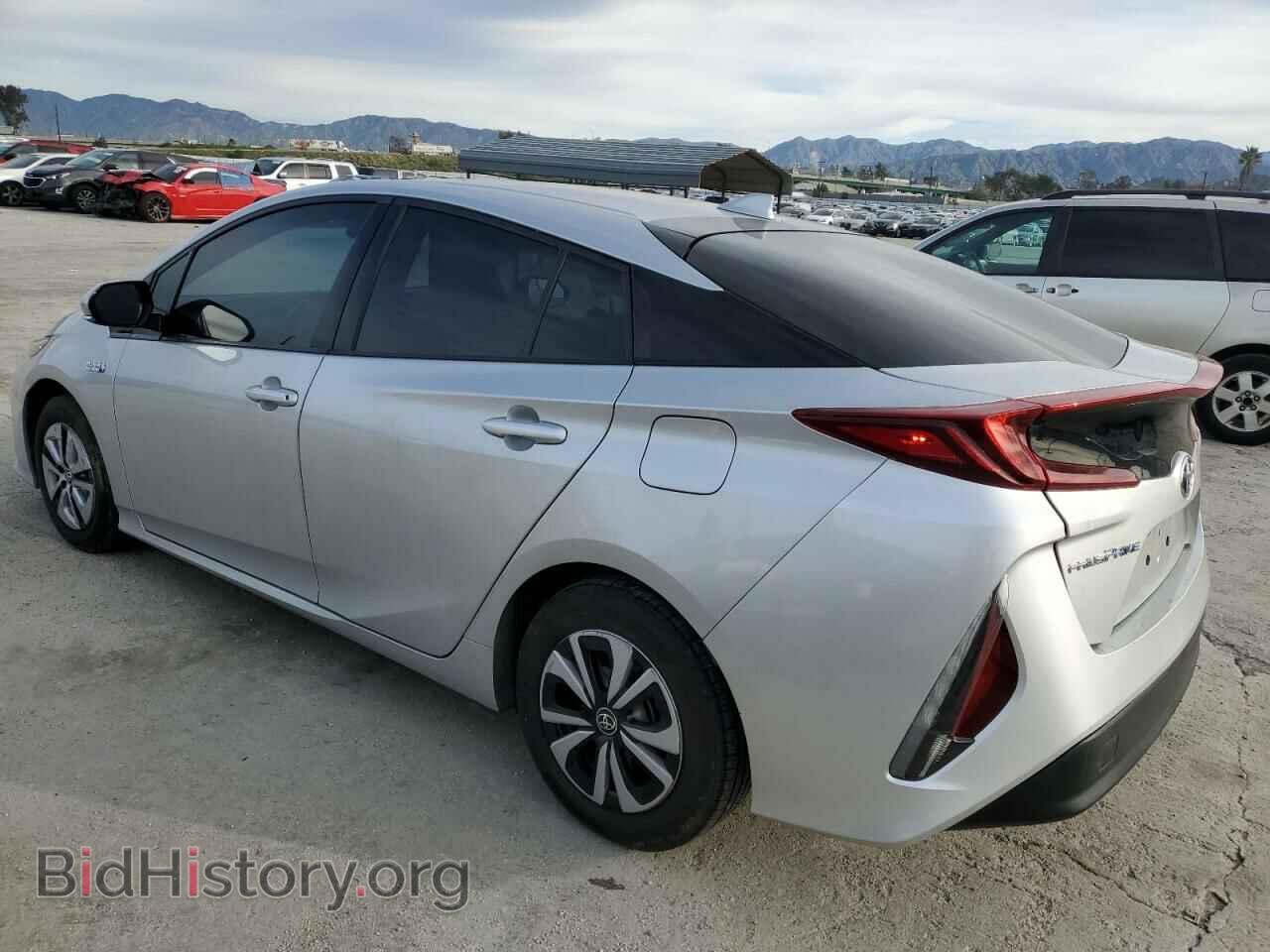 2017 TOYOTA PRIUS - VIN: JTDKARFP7H3040844 - Фото 2