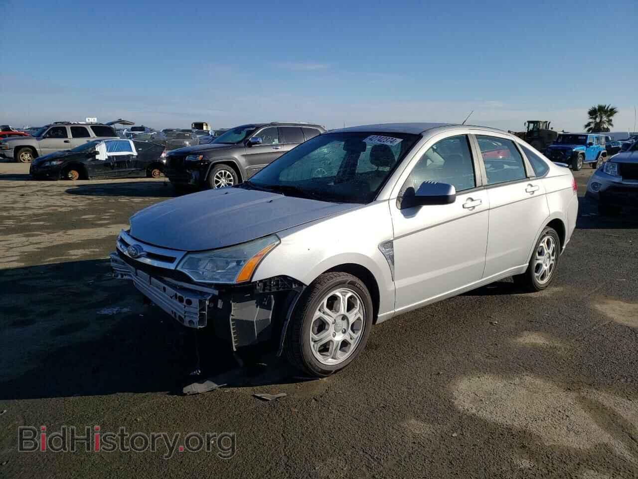 Photo 1FAHP35N98W207814 - FORD FOCUS 2008