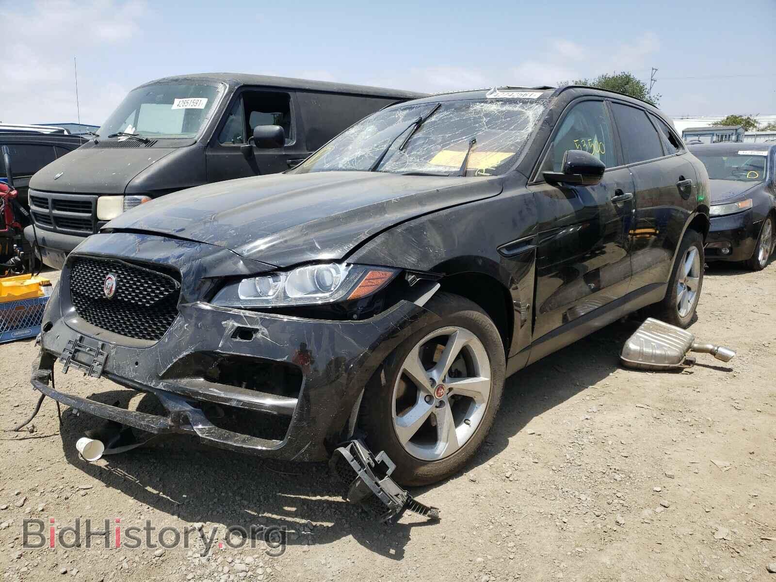 2017 JAGUAR F-PACE - VIN: SADCJ2BV1HA067201 - Фото 2