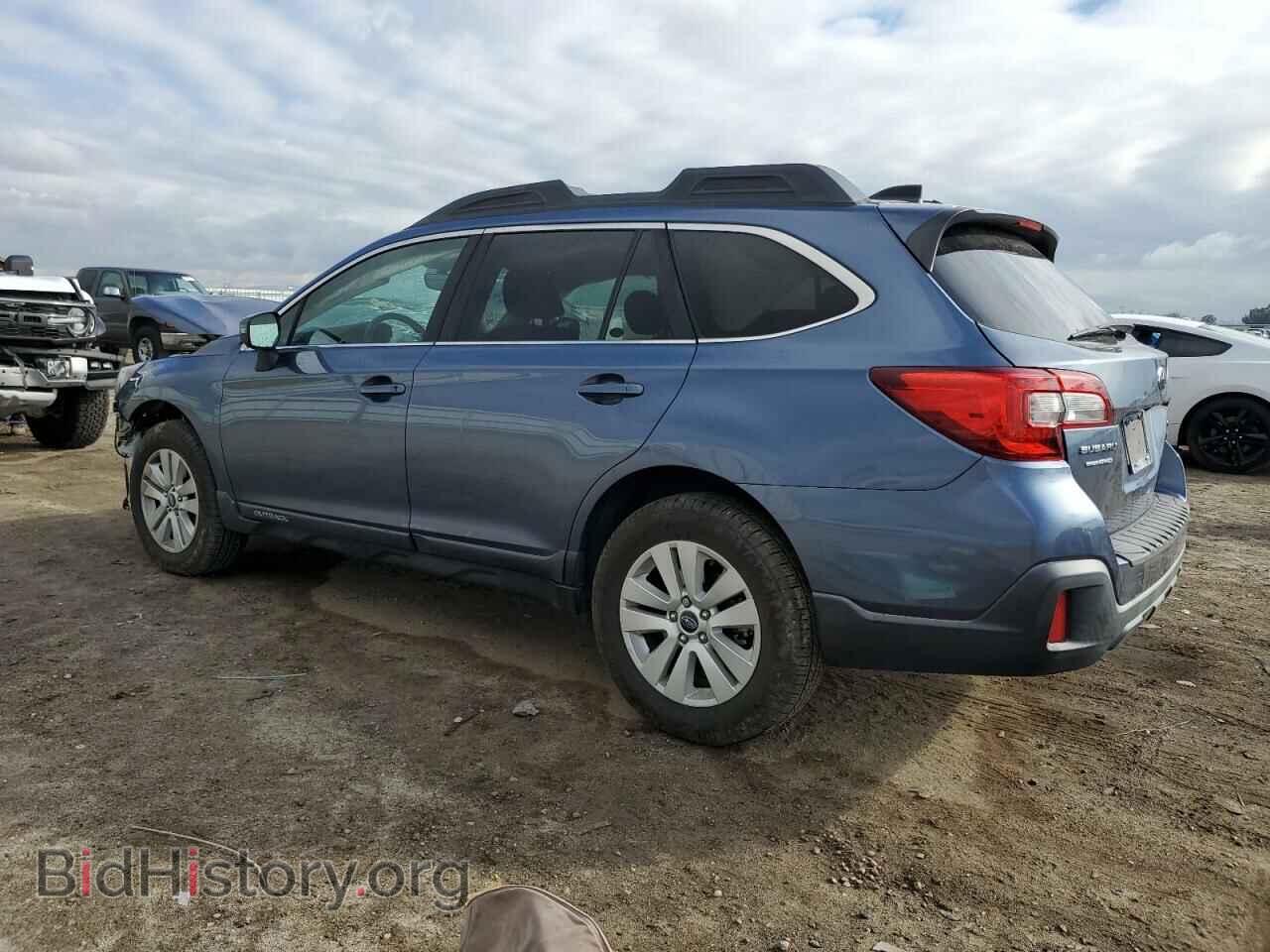 2018 SUBARU OUTBACK - VIN: 4S4BSAFC0J3370077 - Фото 2