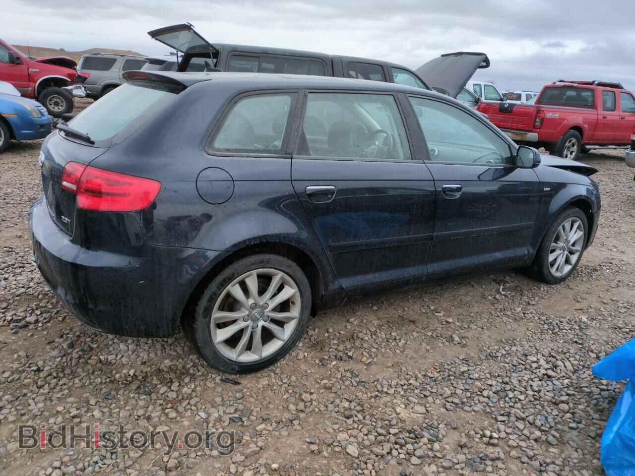 2013 AUDI A3 - VIN: WAUBEAFM9DA006175 - Фото 3