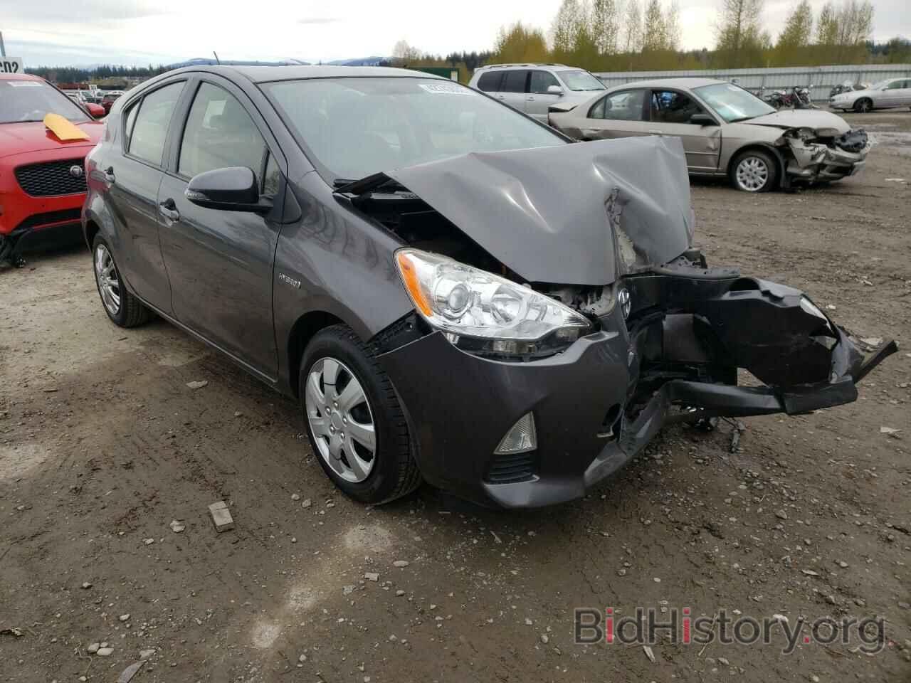 Фотография JTDKDTB32E1561291 - TOYOTA PRIUS 2014