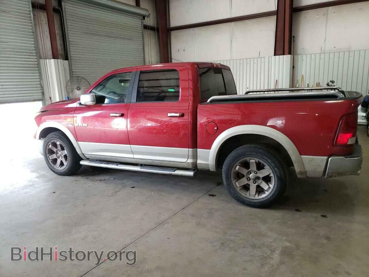 2010 DODGE RAM 1500 - VIN: 1D7RB1CTXAS189975 - Фото 2