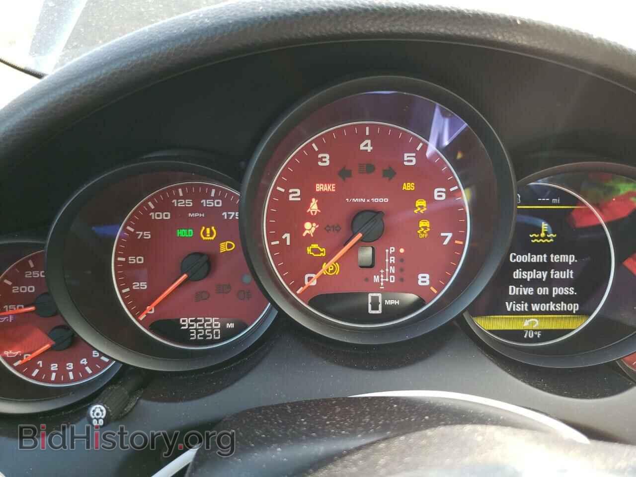 2016 PORSCHE CAYENNE - VIN: WP1AA2A29GLA11194 - Фото 9