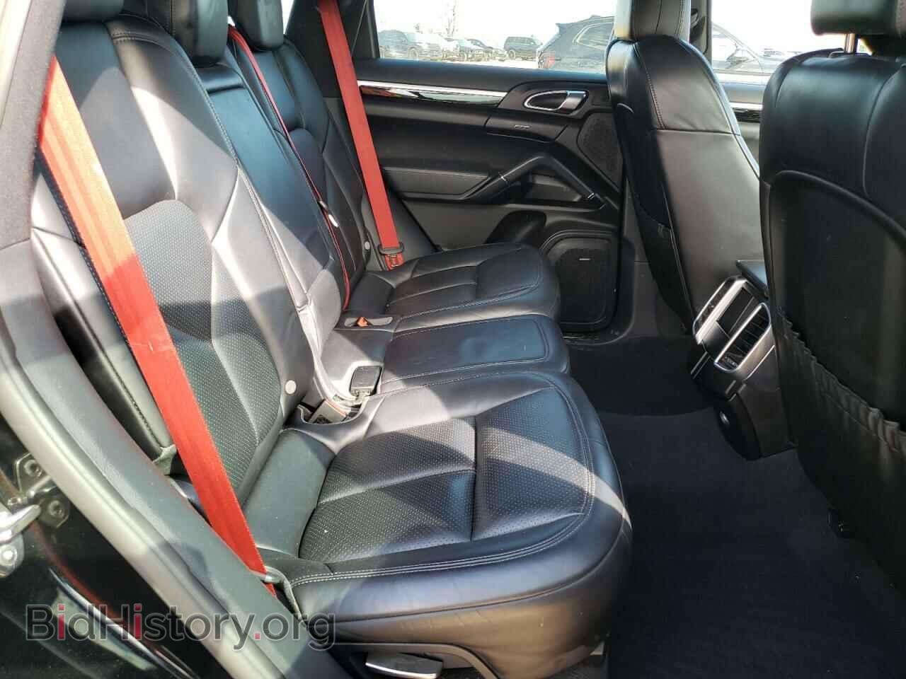 2016 PORSCHE CAYENNE - VIN: WP1AA2A29GLA11194 - Фото 10