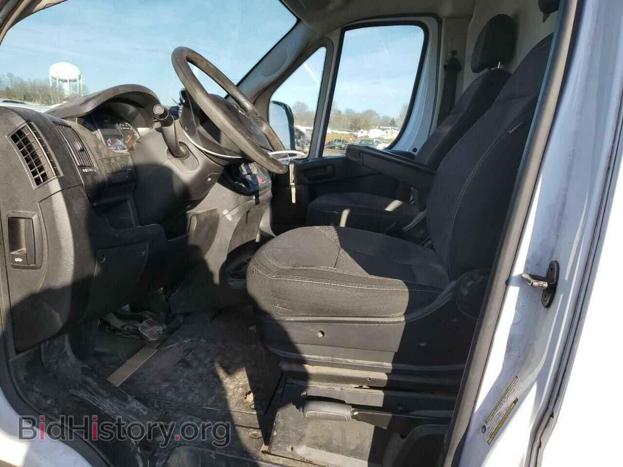 2018 RAM All Models - VIN: 3C6TRVBG1JE143131 - Фото 7