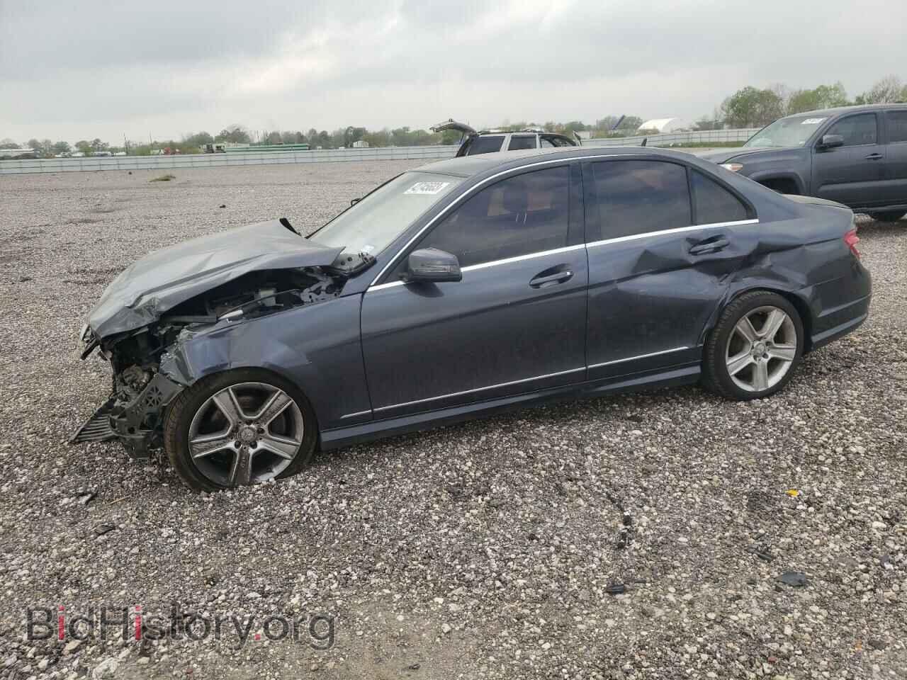 Фотография WDDGF5EB9BR161925 - MERCEDES-BENZ C-CLASS 2011