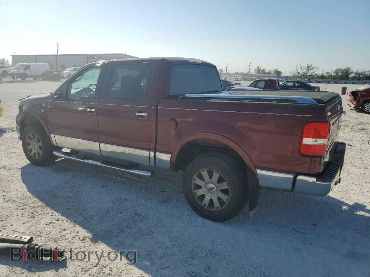 2006 LINCOLN MARK LT - VIN: 5LTPW18596FJ14455 - Фото 2