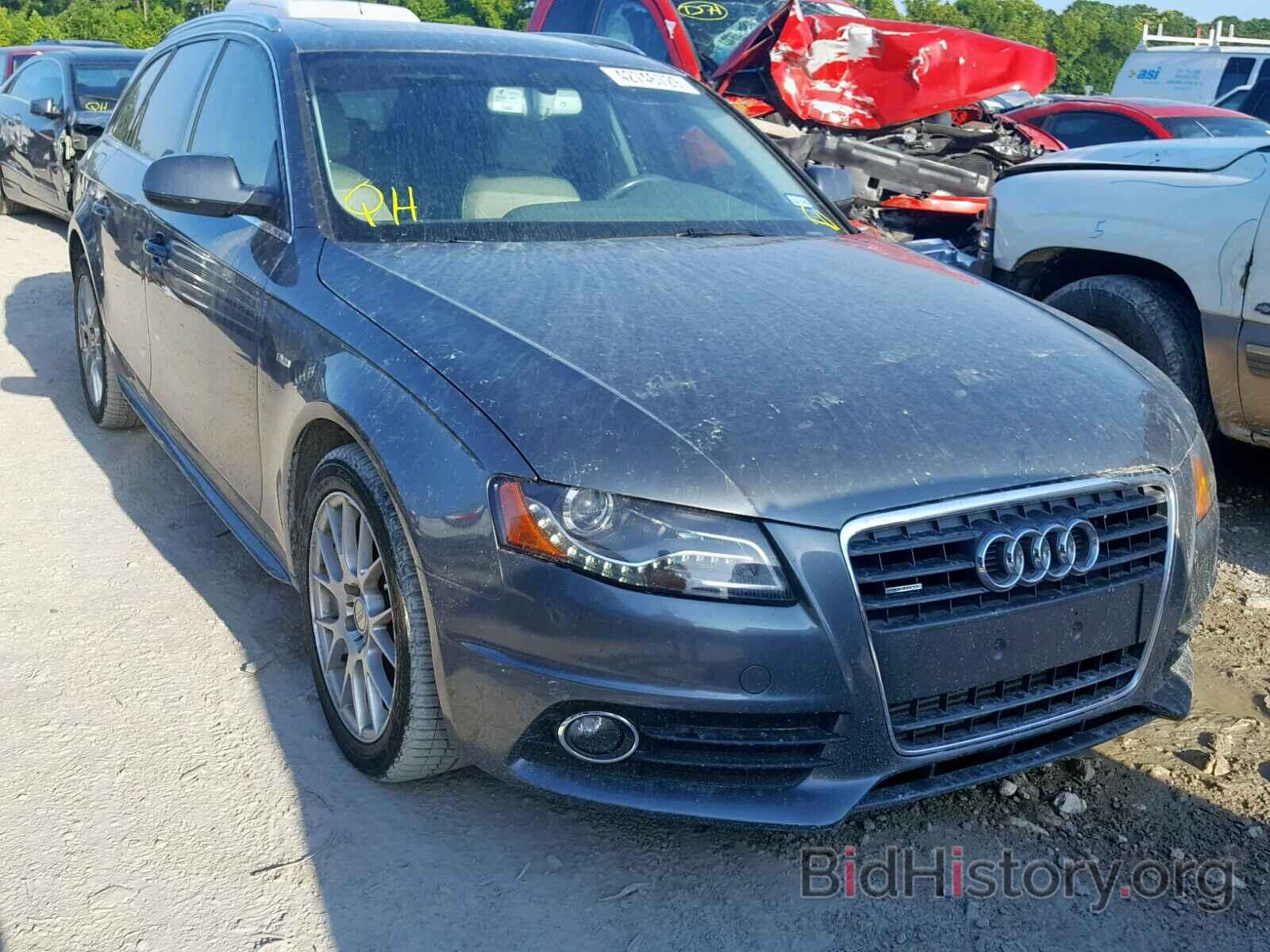 Photo WAUWFAFL5CA114040 - AUDI A4 2012