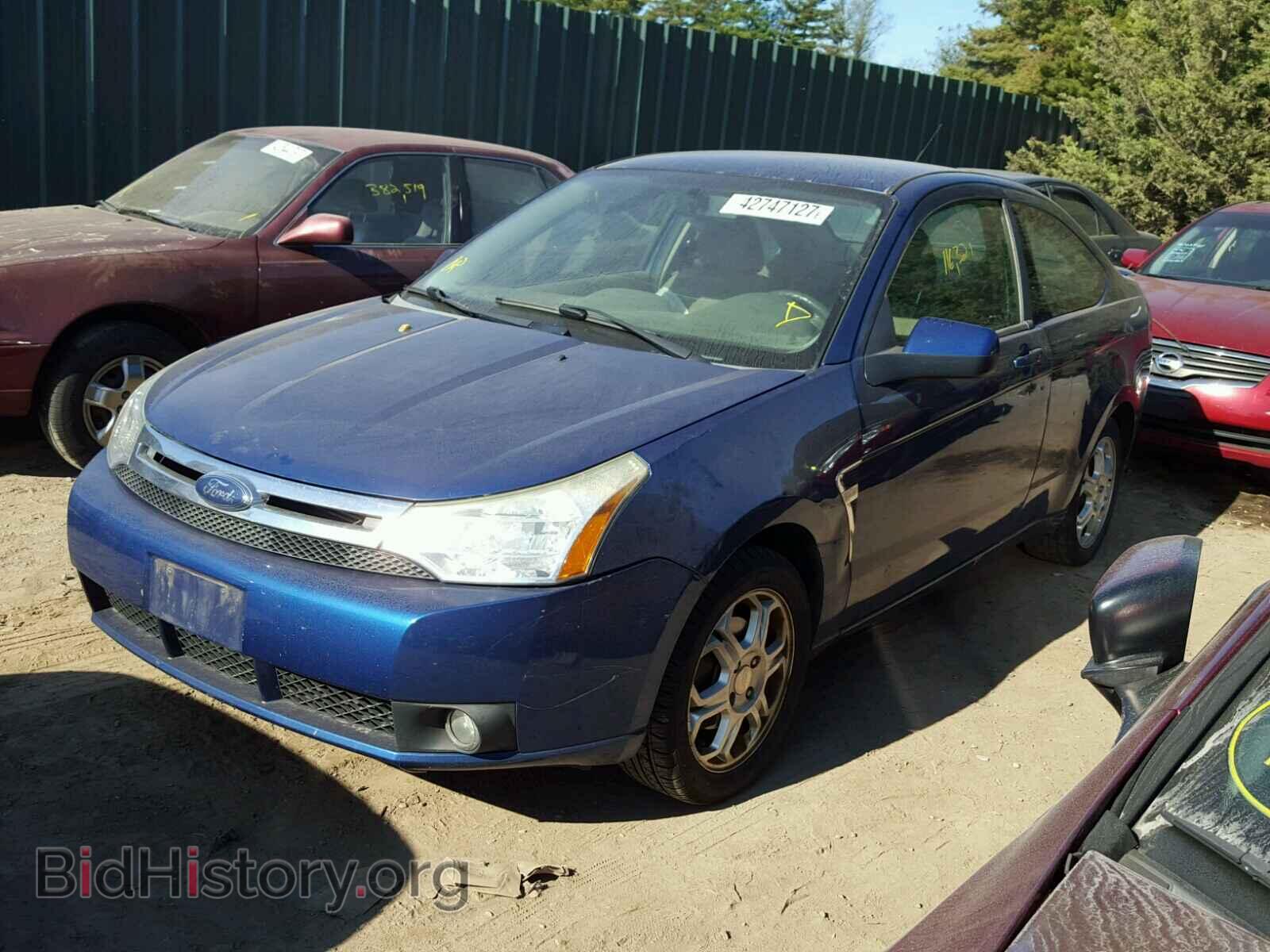 2008 FORD FOCUS - VIN: 1FAHP33N48W105565 - Фото 2