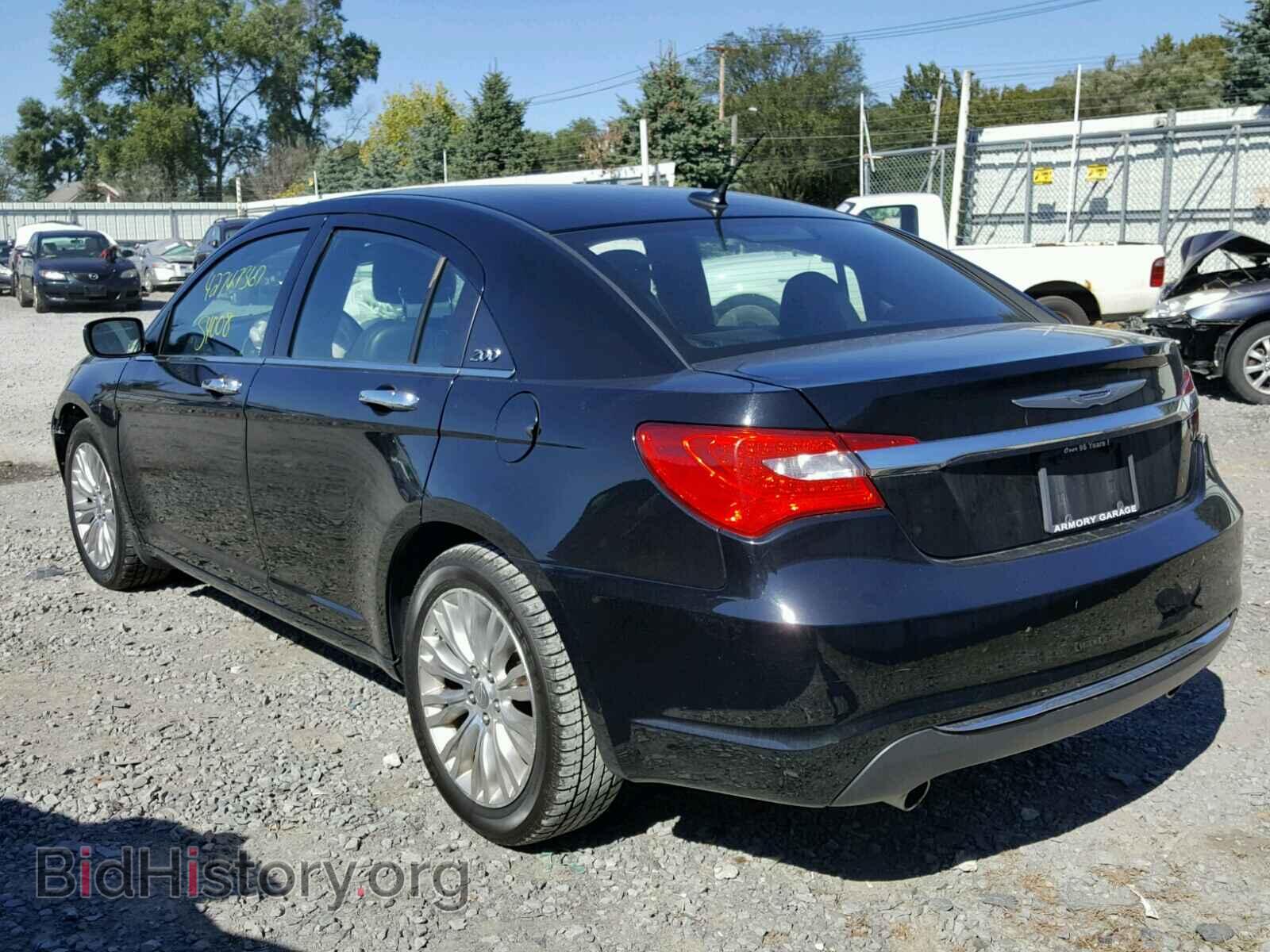 2011 CHRYSLER 200 - VIN: 1C3BC2FGXBN623104 - Фото 3