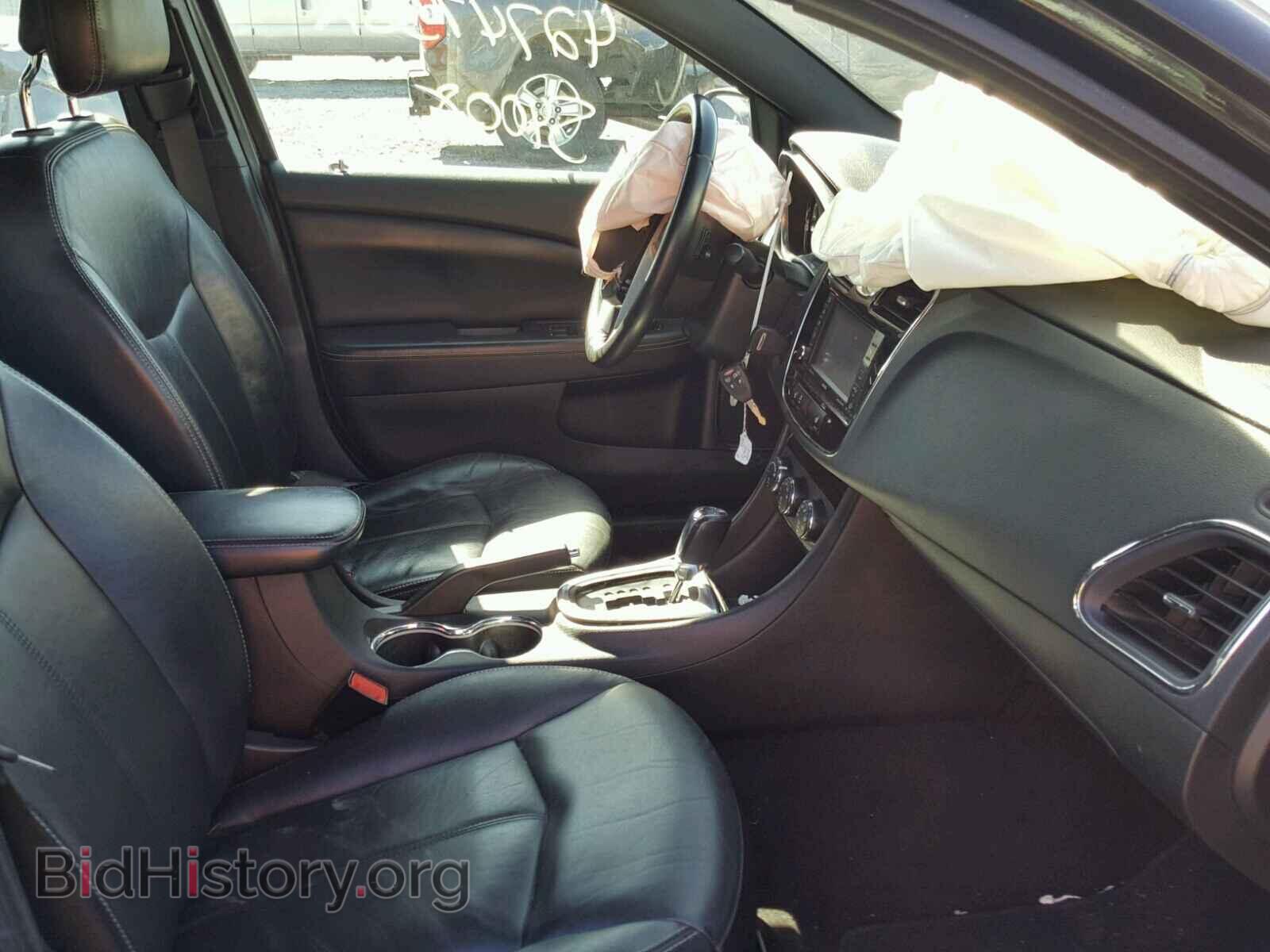 2011 CHRYSLER 200 - VIN: 1C3BC2FGXBN623104 - Фото 5