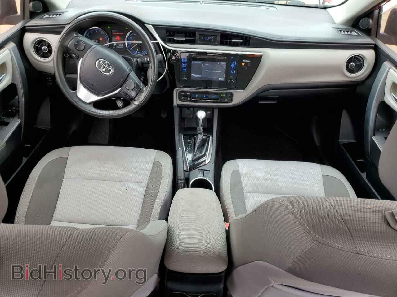 2017 TOYOTA COROLLA - VIN: 2T1BURHEXHC823182 - Фото 8