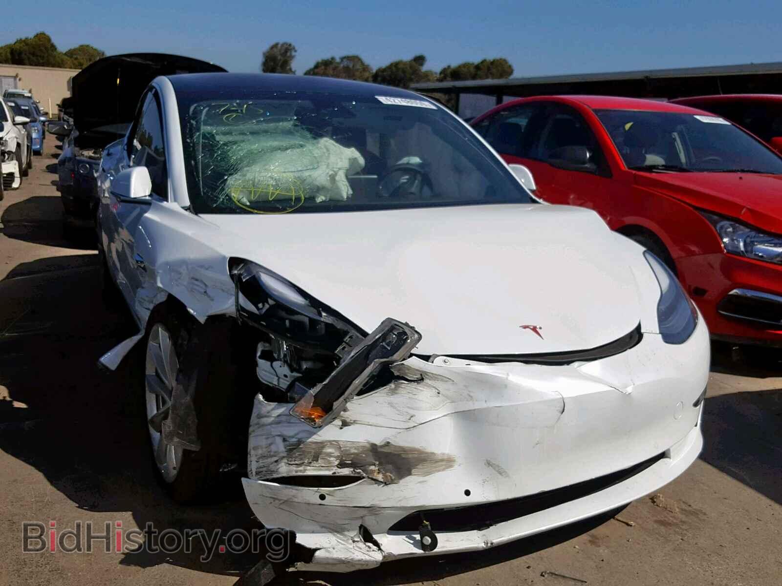 Фотография 5YJ3E1EA2JF052495 - TESLA MODEL 3 2018