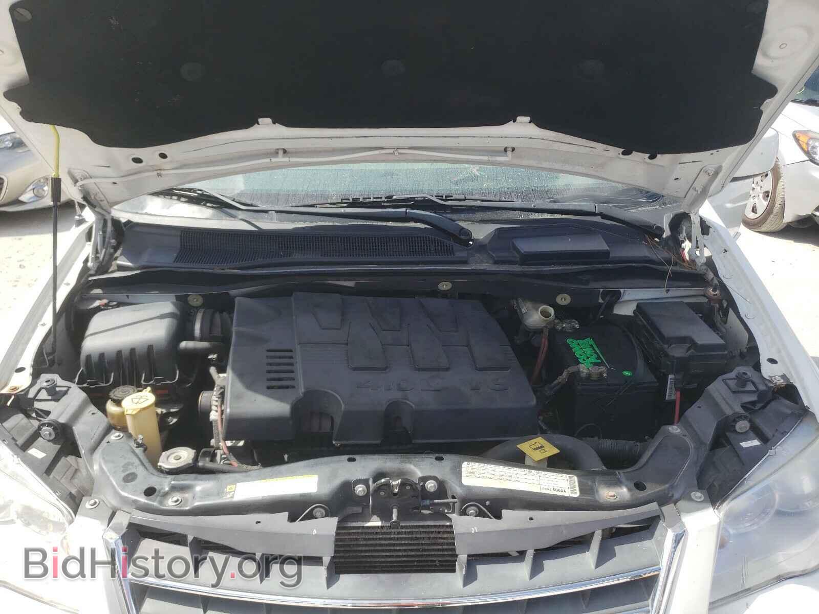2009 CHRYSLER MINIVAN - VIN: 2A8HR54X19R602186 - Фото 7