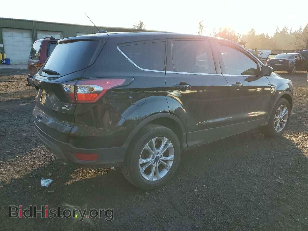 2017 FORD ESCAPE - VIN: 1FMCU9G98HUB04178 - Фото 3