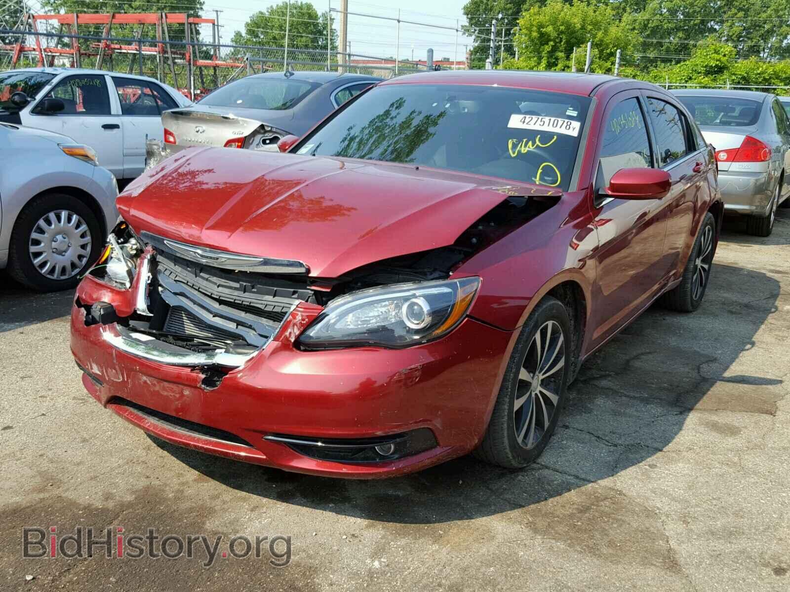 2013 CHRYSLER 200 - VIN: 1C3CCBCG3DN507674 - Фото 2