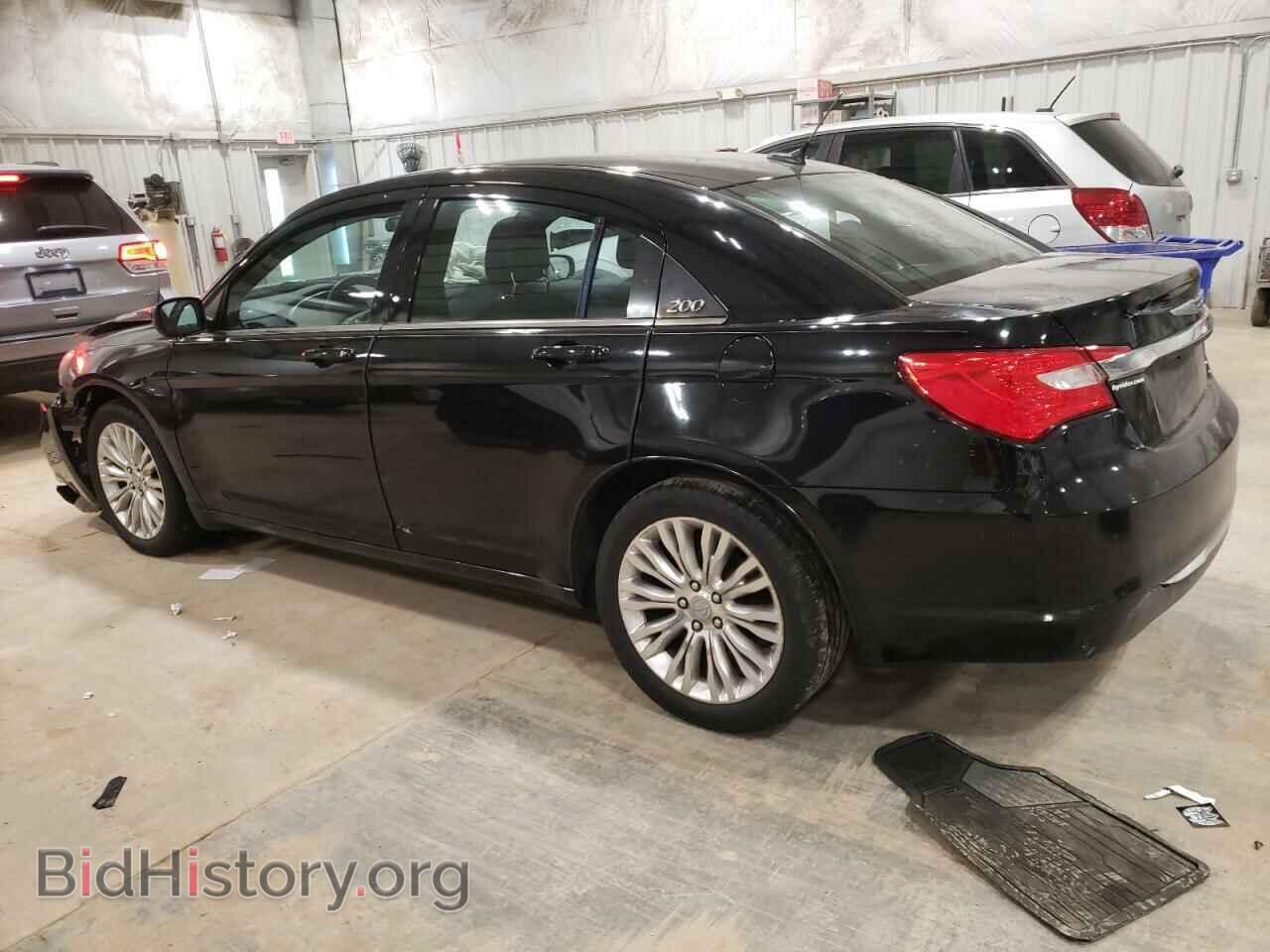 2012 CHRYSLER 200 - VIN: 1C3CCBABXCN104880 - Фото 2