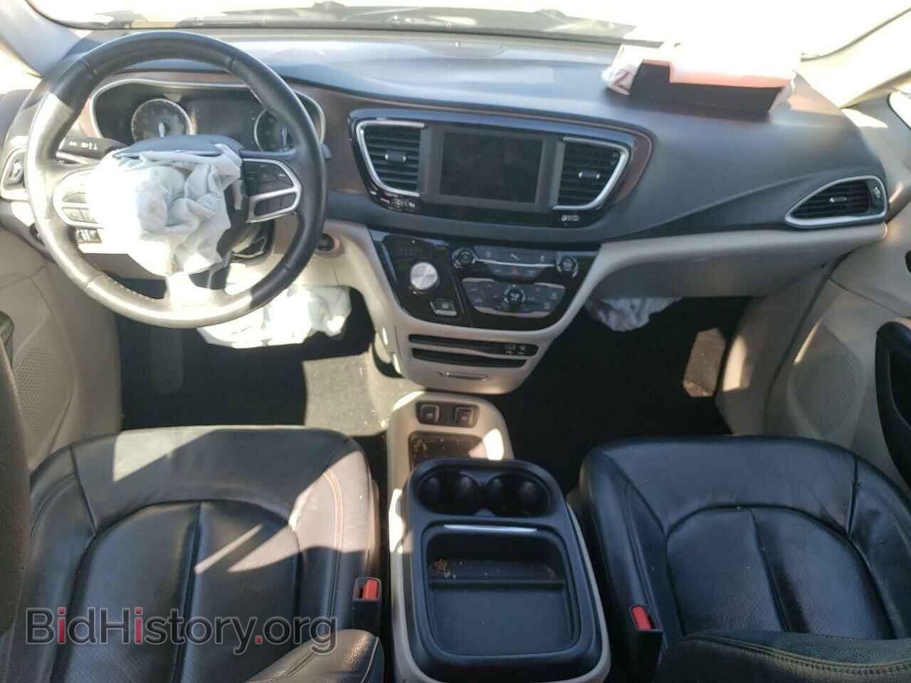 2019 CHRYSLER PACIFICA - VIN: 2C4RC1BG4KR566928 - Фото 8