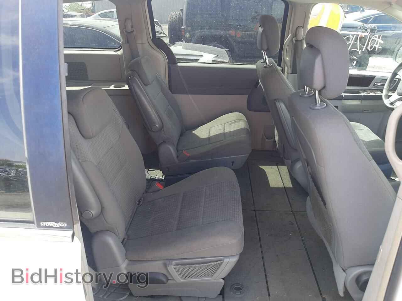 2010 CHRYSLER MINIVAN - VIN: 2A4RR5D10AR493211 - Фото 6